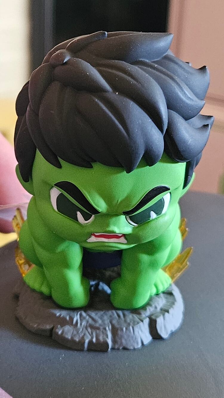 YuMe Cosbi Bobble Heads Marvel Comics Collectible Figure NIP Card Hulk Green